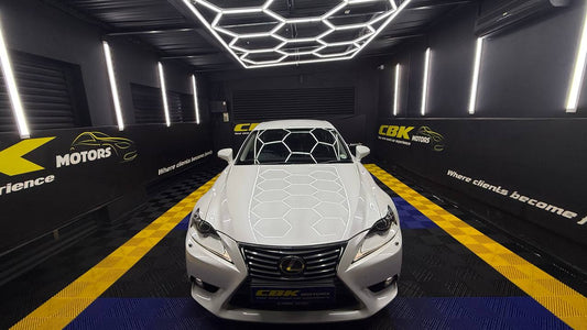 Lexus - IS - 200t EX