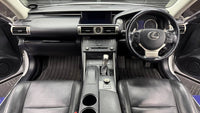 Lexus - IS - 200t EX