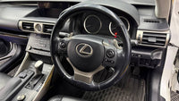 Lexus - IS - 200t EX
