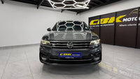Volkswagen - Tiguan - 2.0TSI 4Motion Highline R-Line