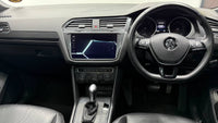 Volkswagen - Tiguan - 2.0TSI 4Motion Highline R-Line