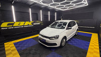 Volkswagen - Polo Vivo - Hatch 1.4 Trendline