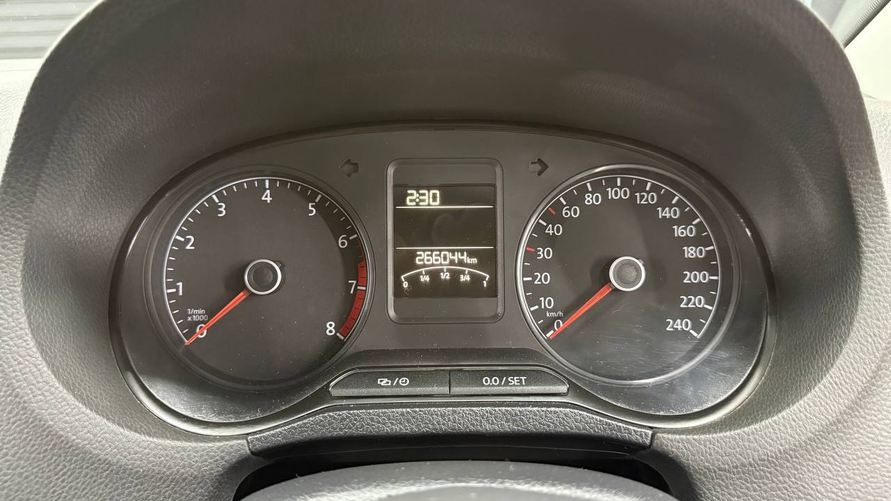 Volkswagen - Polo Vivo - Hatch 1.4 Trendline