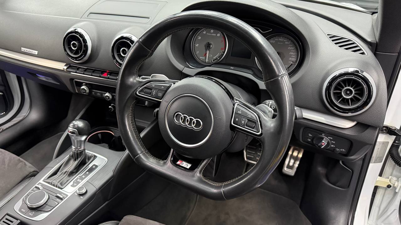 Audi - S3 - Sportback Quattro