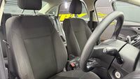 Ford - Focus - Sedan 1.0T Ambiente