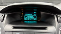Ford - Focus - Sedan 1.0T Ambiente