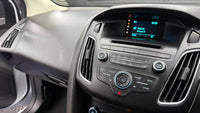 Ford - Focus - Sedan 1.0T Ambiente