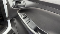 Ford - Focus - Sedan 1.0T Ambiente