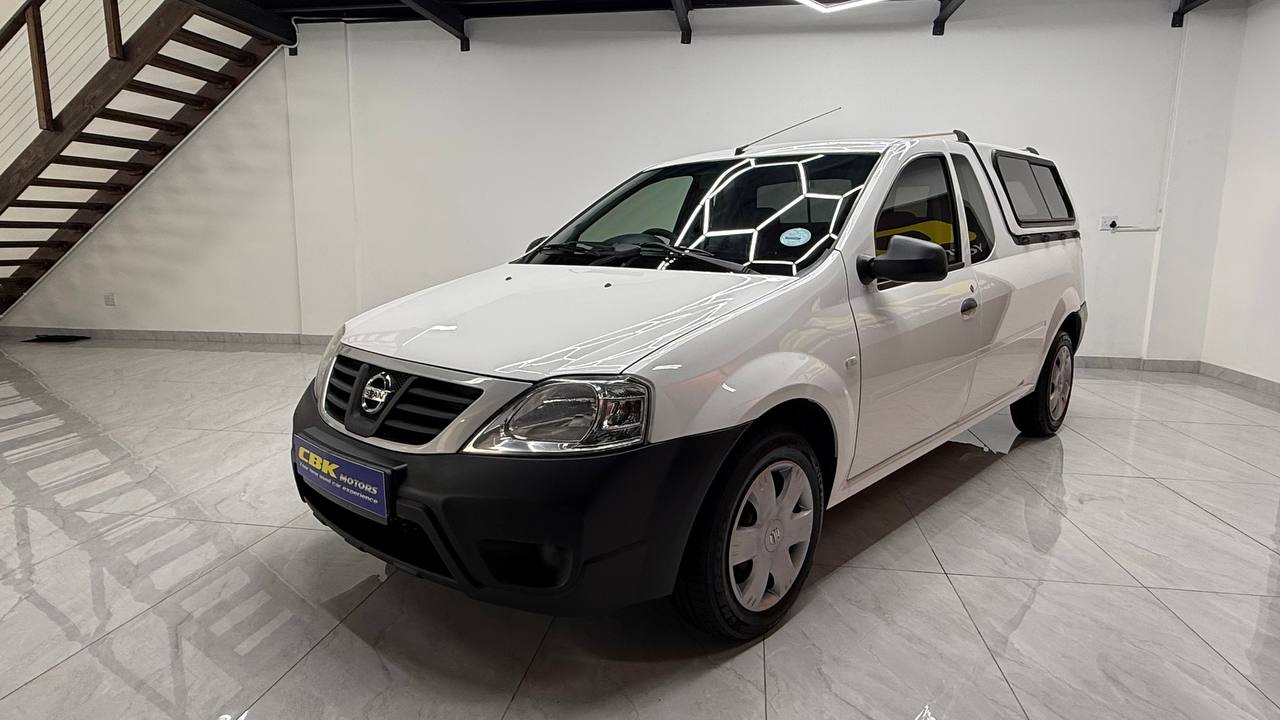 Nissan - NP200 - 1.6i (Aircon) Safety Pack