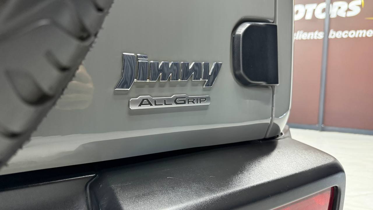Suzuki - Jimny - 1.5 GLX AllGrip Auto