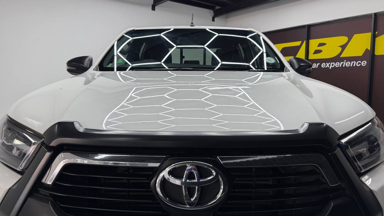 Toyota - Hilux - 2.8GD-6 Double Cab Legend Auto