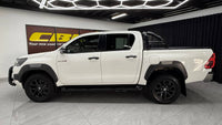 Toyota - Hilux - 2.8GD-6 Double Cab Legend Auto