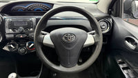 Toyota - Etios - Cross 1.5 Xs