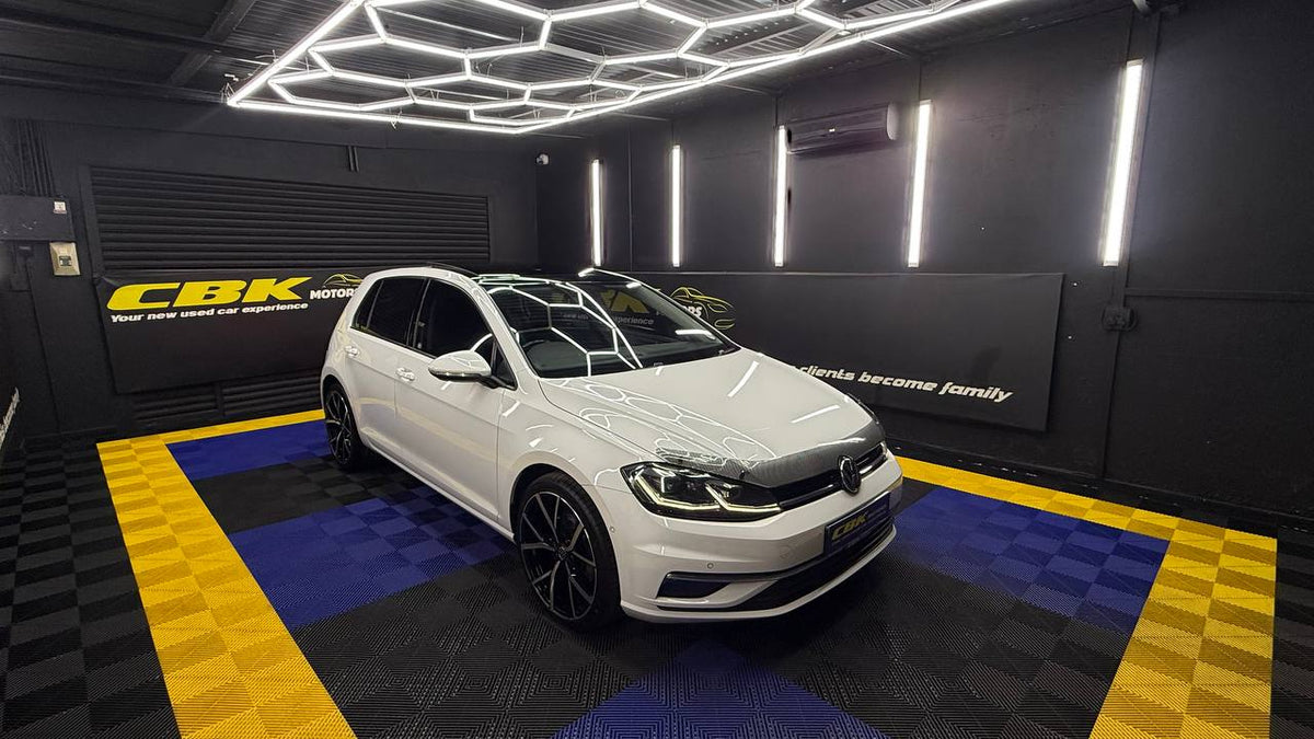 Volkswagen - Golf - 1.4TSI Comfortline