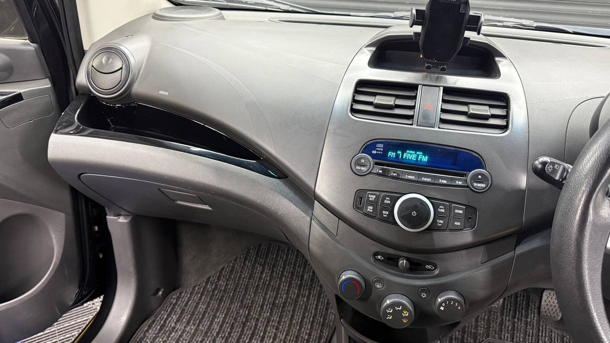 Chevrolet - Spark - 1.2 Campus