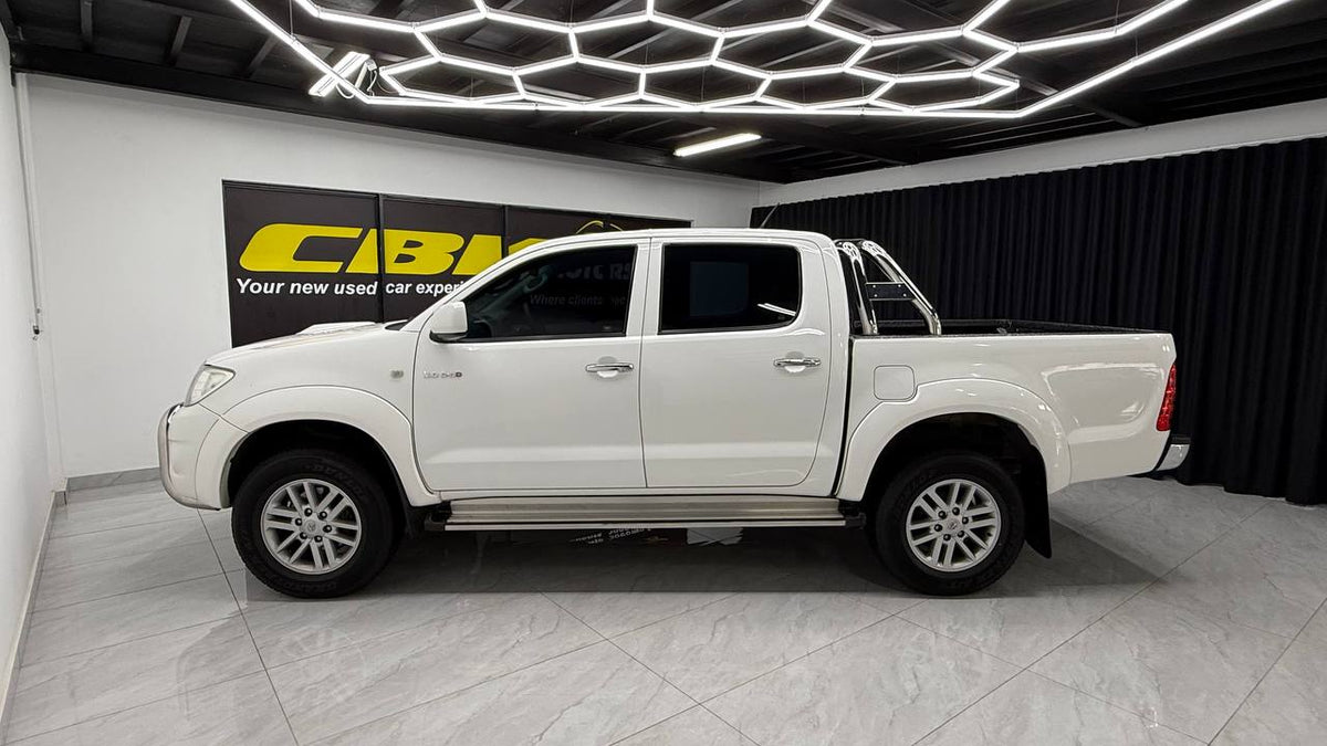 Toyota - Hilux - 3.0D-4D Double Cab Raider