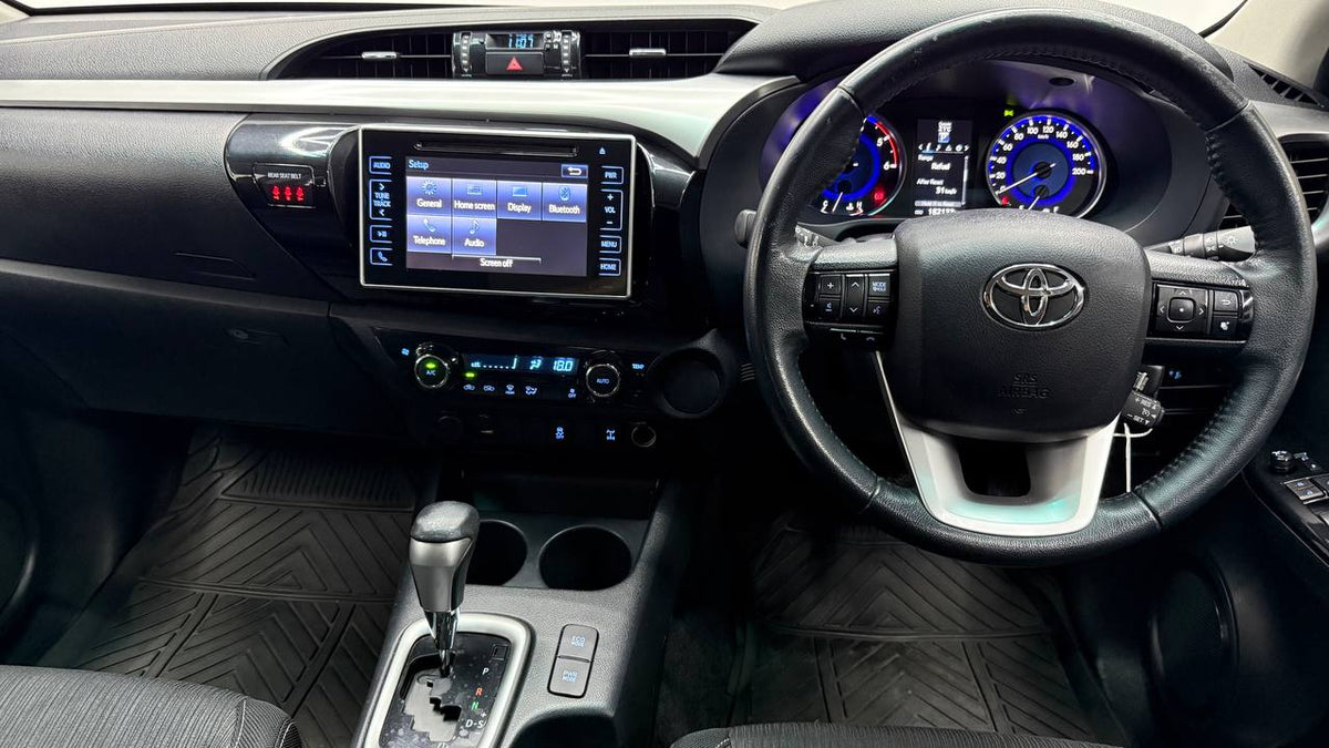 Toyota - Hilux - 2.8GD-6 Double Cab Raider auto