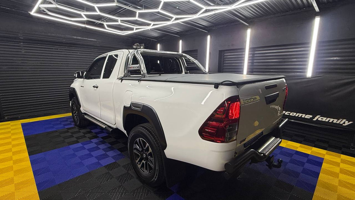 Toyota - Hilux - 2.4GD-6 Xtra Cab SRX Auto