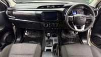 Toyota - Hilux - 2.4GD-6 Xtra Cab SRX Auto