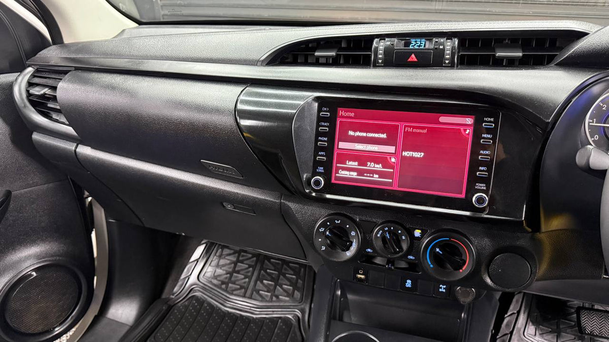 Toyota - Hilux - 2.4GD-6 Xtra Cab SRX Auto