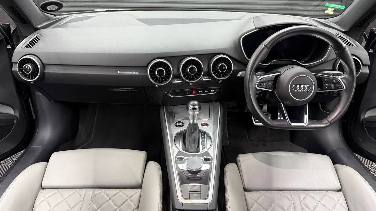 Audi - TT - Coupe 2.0TFSI Quattro