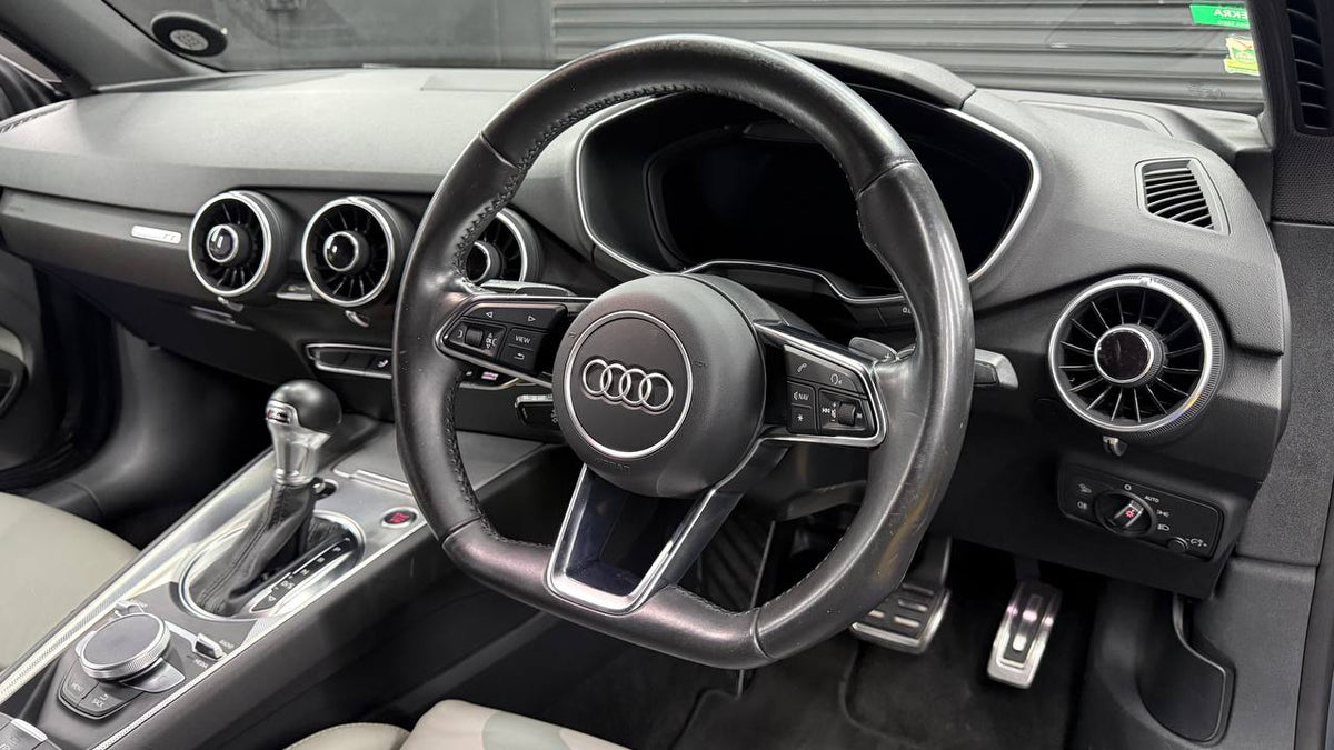 Audi - TT - Coupe 2.0TFSI