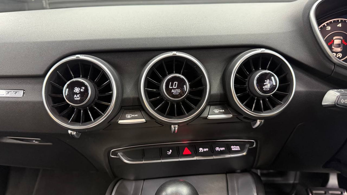 Audi - TT - Coupe 2.0TFSI Quattro