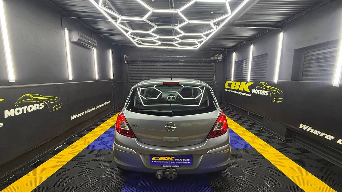 Opel - Corsa - 1.4 Essentia