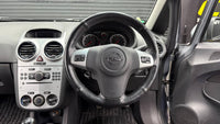 Opel - Corsa - 1.4 Essentia