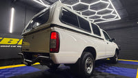 Nissan - NP300 Hardbody - 2.0