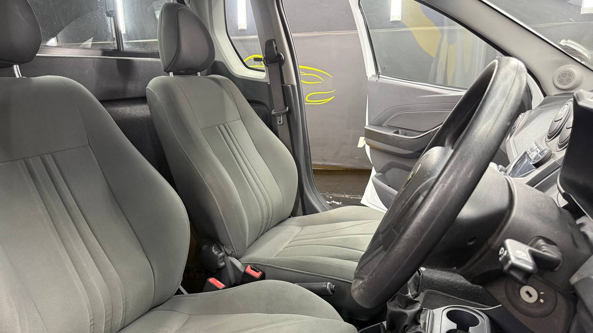 Chevrolet - Utility - 1.4 (Aircon+ABS)