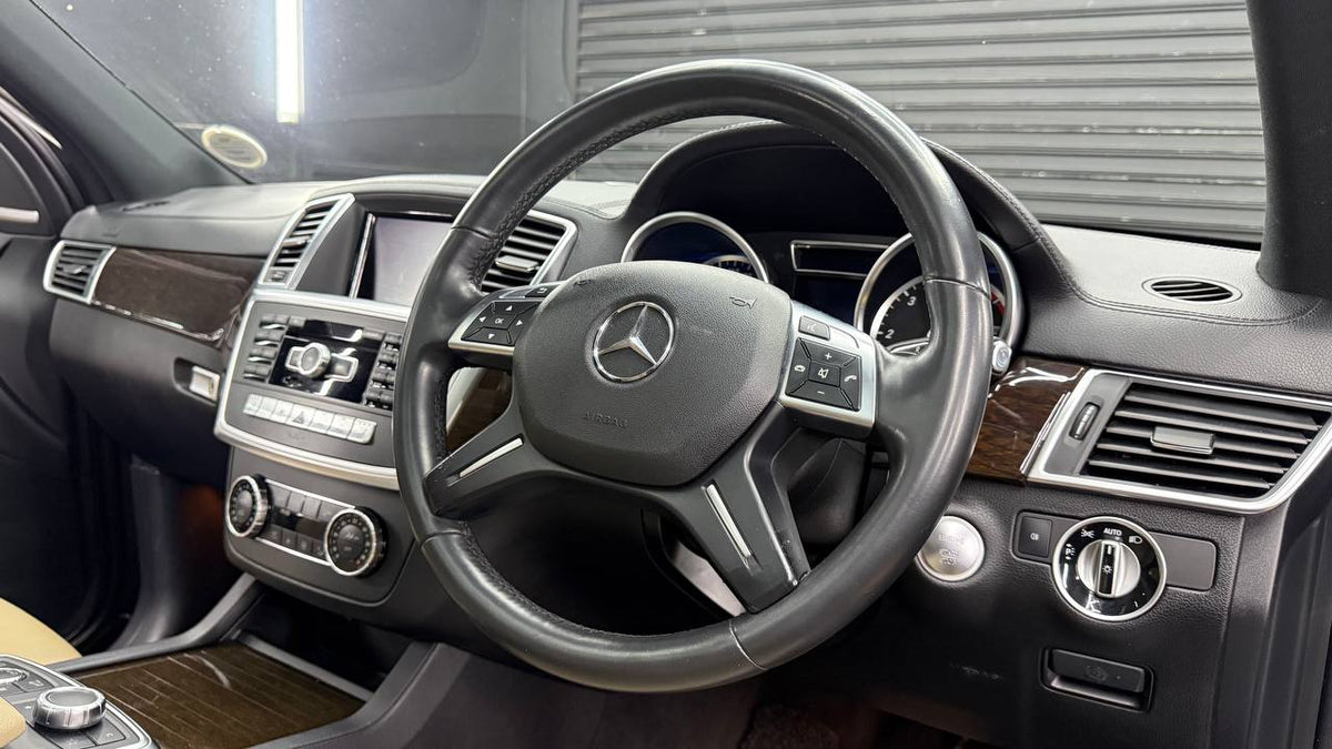 Mercedes-Benz - GL - GL350 BlueTec