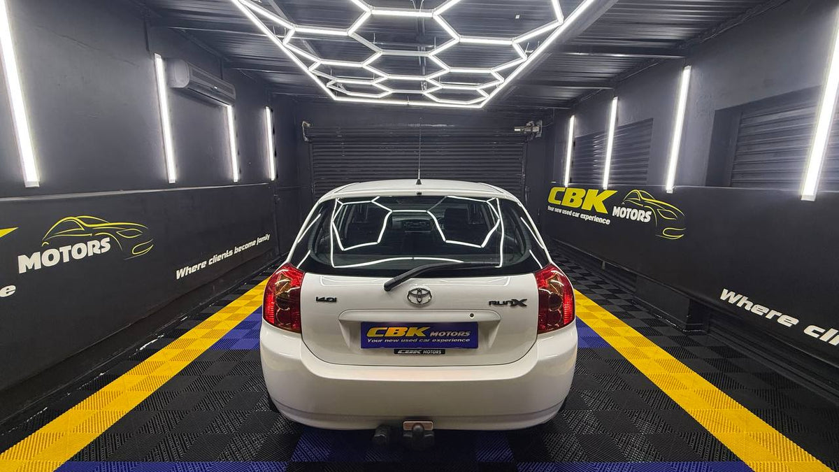 Toyota - RunX - 140 RT