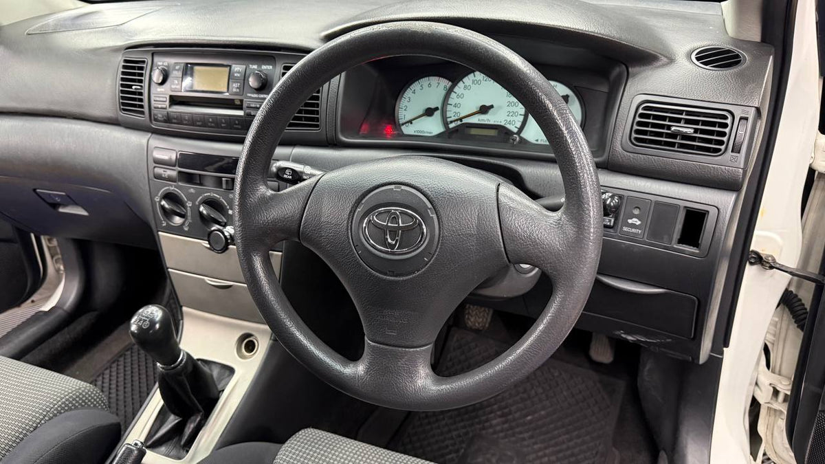 Toyota - RunX - 140 RT