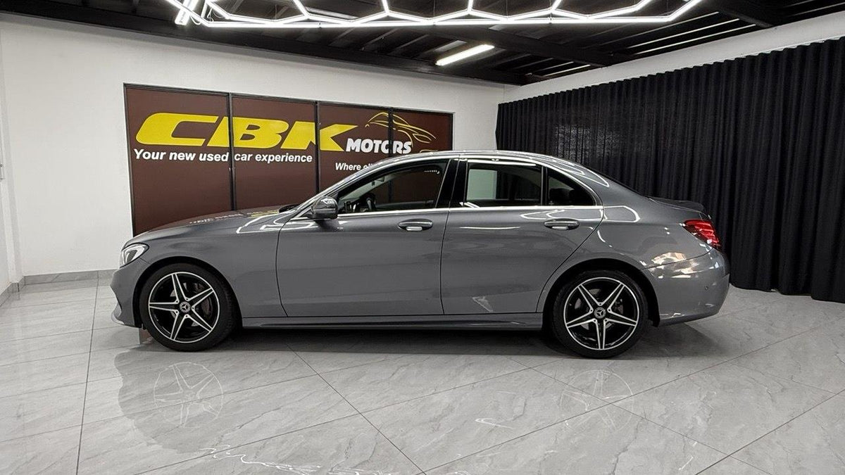 Mercedes-Benz - C-Class - C180 Avantgarde