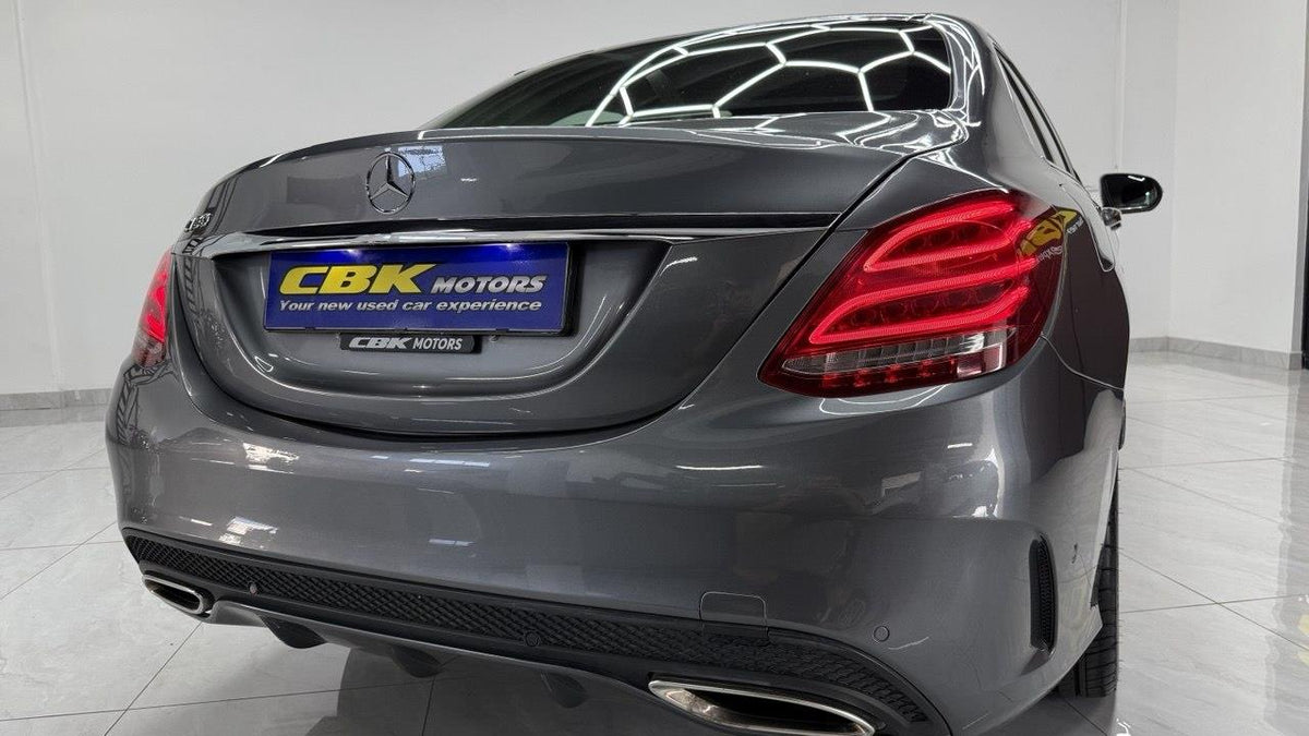 Mercedes-Benz - C-Class - C180 Avantgarde