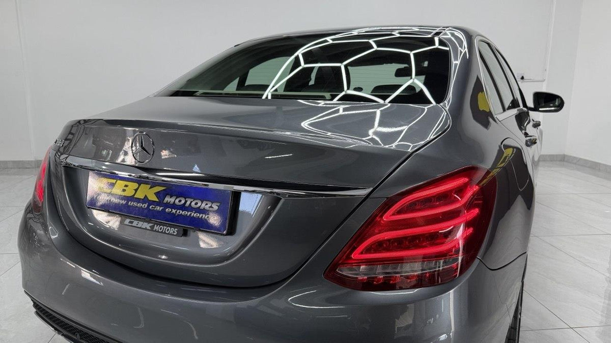 Mercedes-Benz - C-Class - C180 Avantgarde