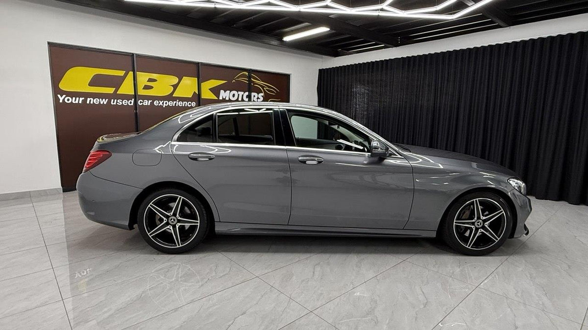 Mercedes-Benz - C-Class - C180 Avantgarde
