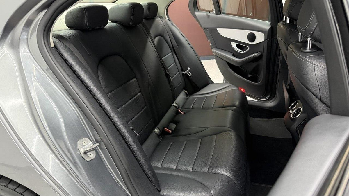 Mercedes-Benz - C-Class - C180 Avantgarde