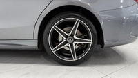 Mercedes-Benz - C-Class - C180 Avantgarde