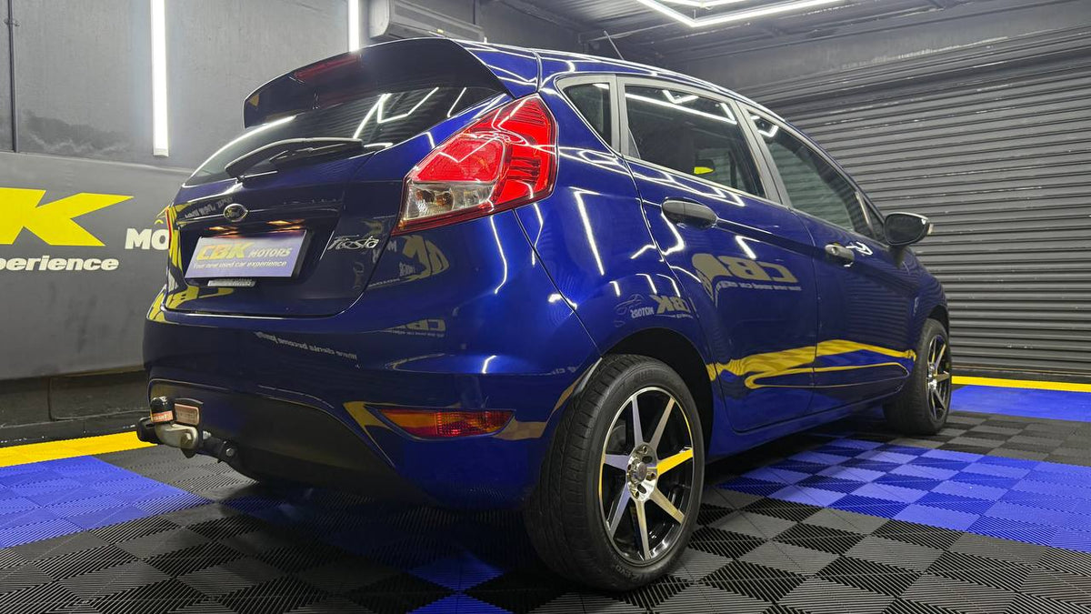 Ford - Fiesta - 5-door 1.4 Ambiente