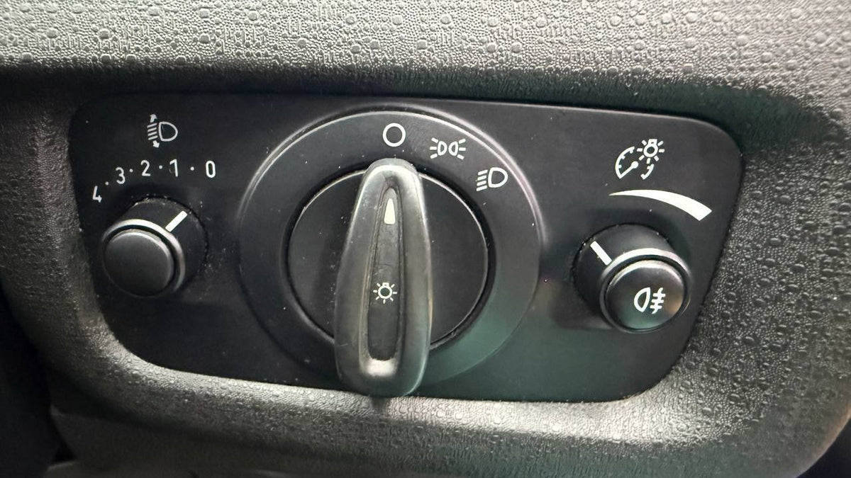 Ford - Fiesta - 5-door 1.4 Ambiente