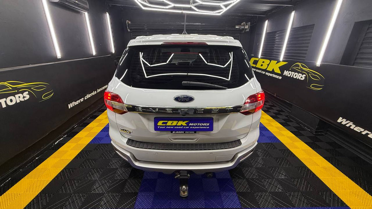 Ford - Everest - 2.2TDCi XLT