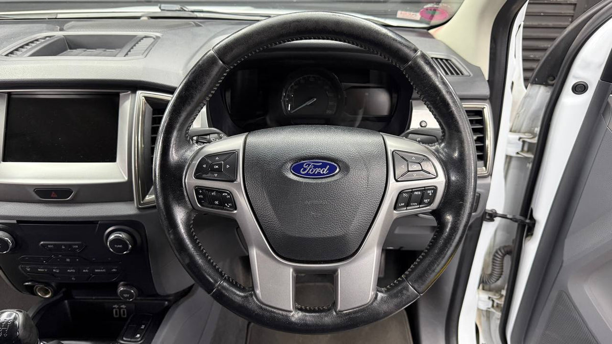 Ford - Everest - 2.2TDCi XLT