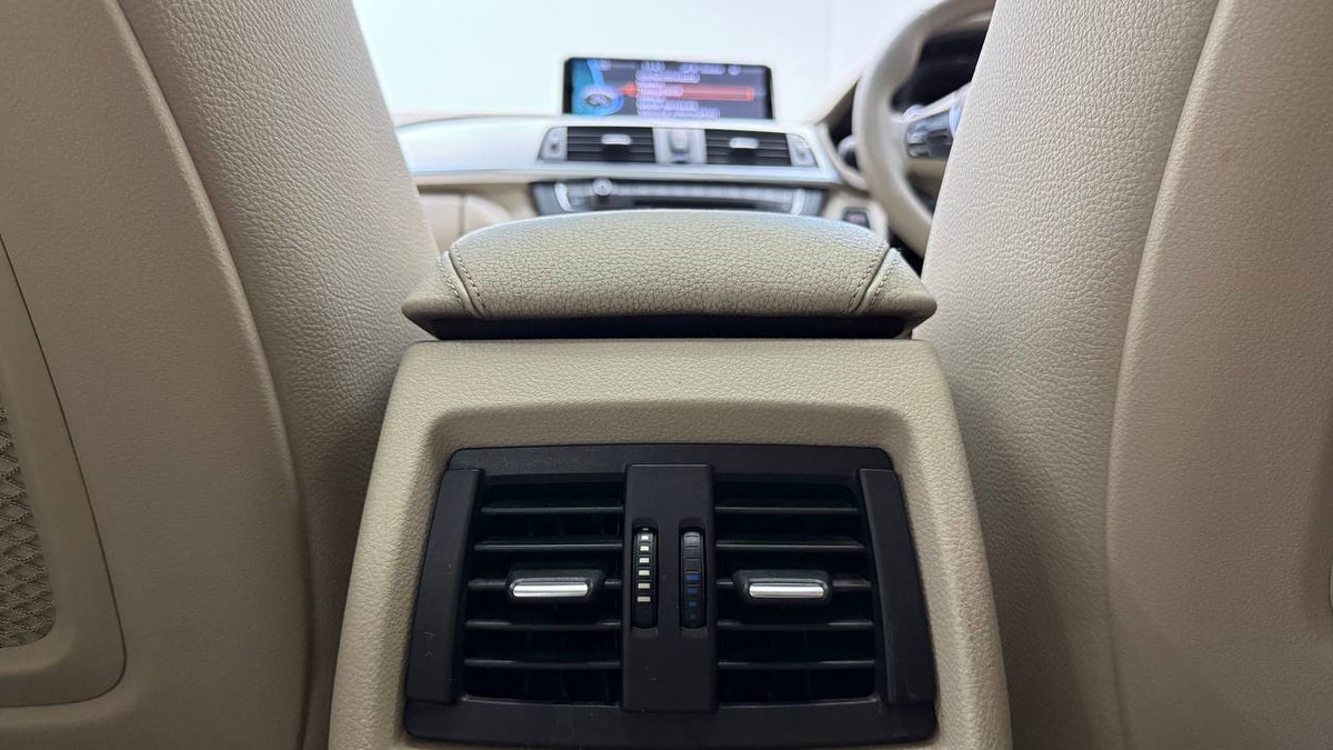 BMW - 3 Series - 320d Modern Auto