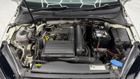 Volkswagen - Golf - 1.4TSI Comfortline R-Line