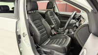 Volkswagen - Golf - 1.4TSI Comfortline R-Line