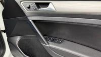 Volkswagen - Golf - 1.4TSI Comfortline R-Line