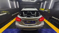 Mercedes-Benz - GLA - GLA200 Auto