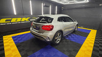Mercedes-Benz - GLA - GLA200 Auto